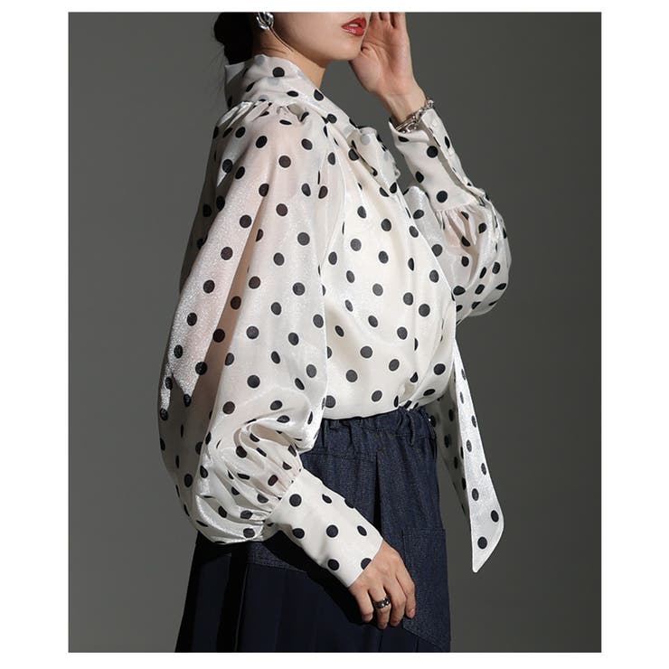 一枚で品格が完成するクラシカルドットボウタイブラウス レディース トップス | Sawa a la mode | 詳細画像14 