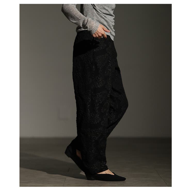 スタイリングに華を添えるリーフジャガードテーパードパンツ レディース ファッショ… | Sawa a la mode | 詳細画像4 