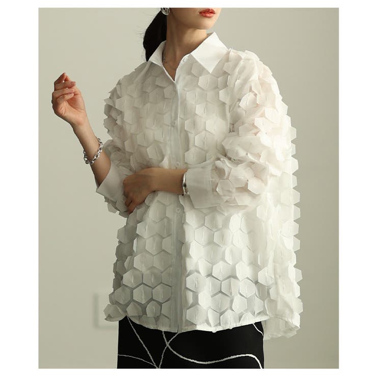 ひらりと揺れる立体ハニカムシアーシャツ レディース ファッション | Sawa a la mode | 詳細画像7 