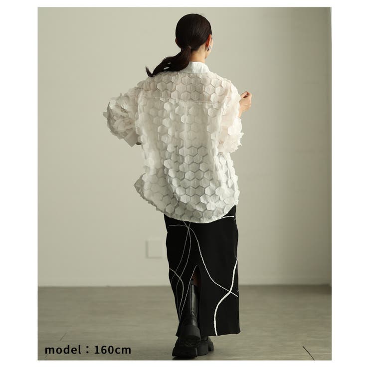 ひらりと揺れる立体ハニカムシアーシャツ レディース ファッション | Sawa a la mode | 詳細画像11 