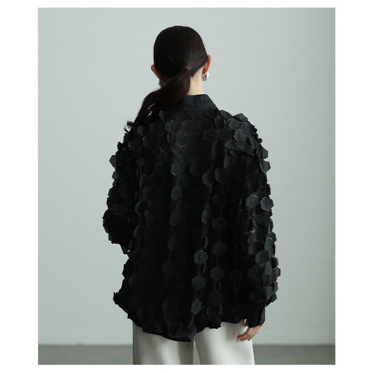 ひらりと揺れる立体ハニカムシアーシャツ レディース ファッション | Sawa a la mode | 詳細画像16 