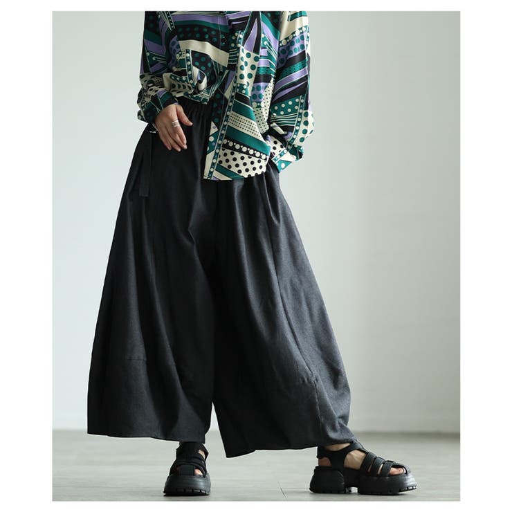 今っぽバランス描く立体コクーンシルエットワイドパンツ レディース ファッション | Sawa a la mode | 詳細画像12 