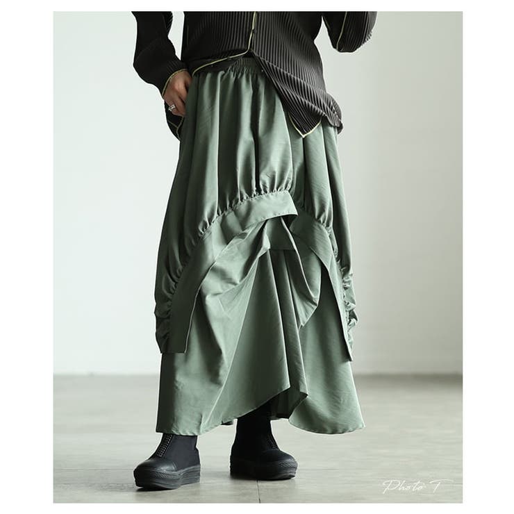 ひと癖デザインで差がつくアシンメトリーフレアスカート レディース スカート | Sawa a la mode | 詳細画像2 