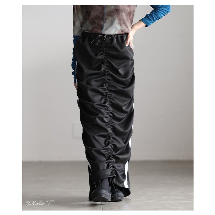 スポーティーに決まるラインセンターギャザースカート レディース スカート | Sawa a la mode | 詳細画像2 