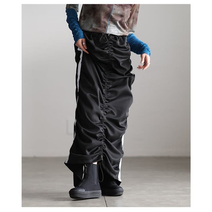 スポーティーに決まるラインセンターギャザースカート レディース スカート | Sawa a la mode | 詳細画像15 