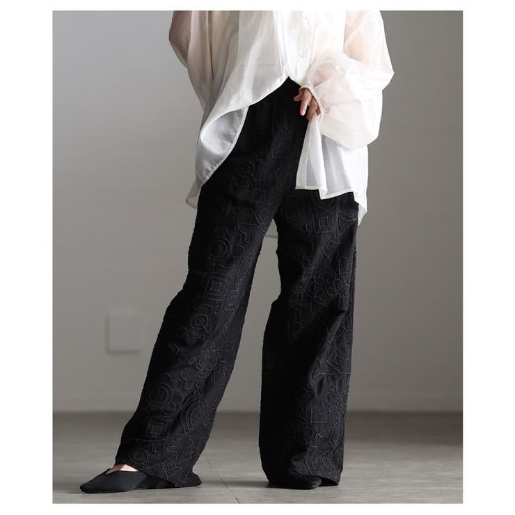 自然な立体感宿るコード刺繍イージーワイドパンツ レディース ファッション | Sawa a la mode | 詳細画像4 