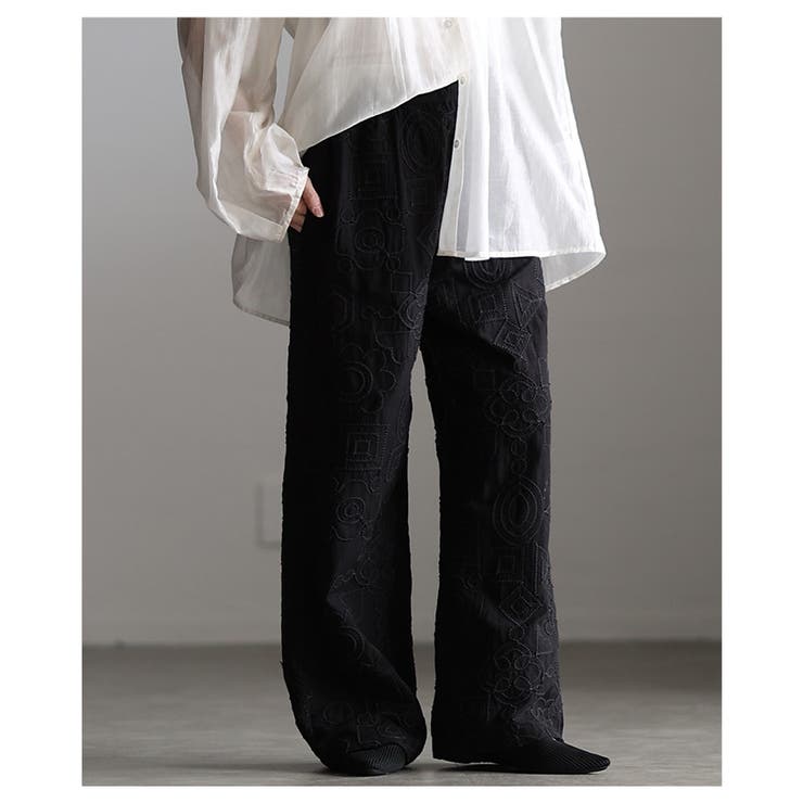 自然な立体感宿るコード刺繍イージーワイドパンツ レディース ファッション | Sawa a la mode | 詳細画像12 