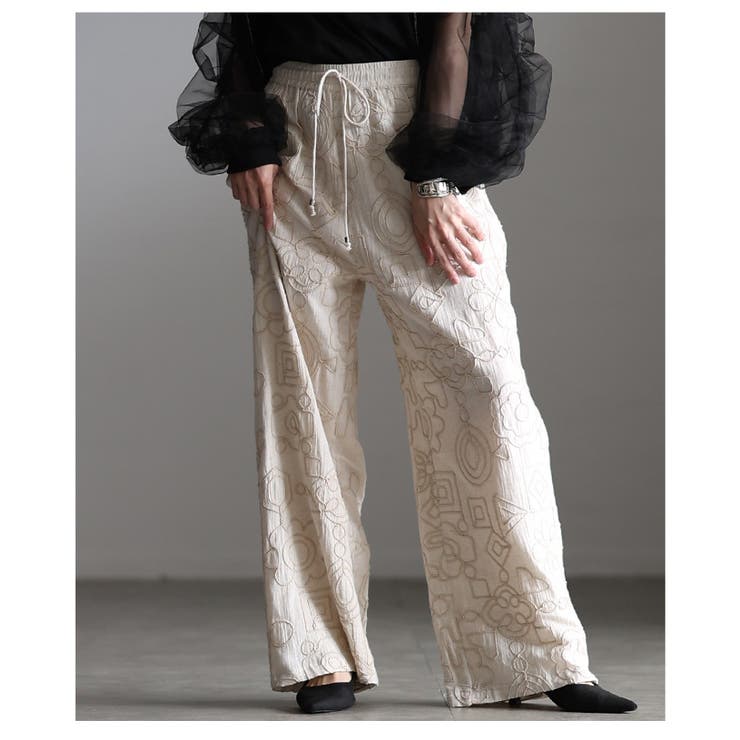 自然な立体感宿るコード刺繍イージーワイドパンツ レディース ファッション | Sawa a la mode | 詳細画像22 