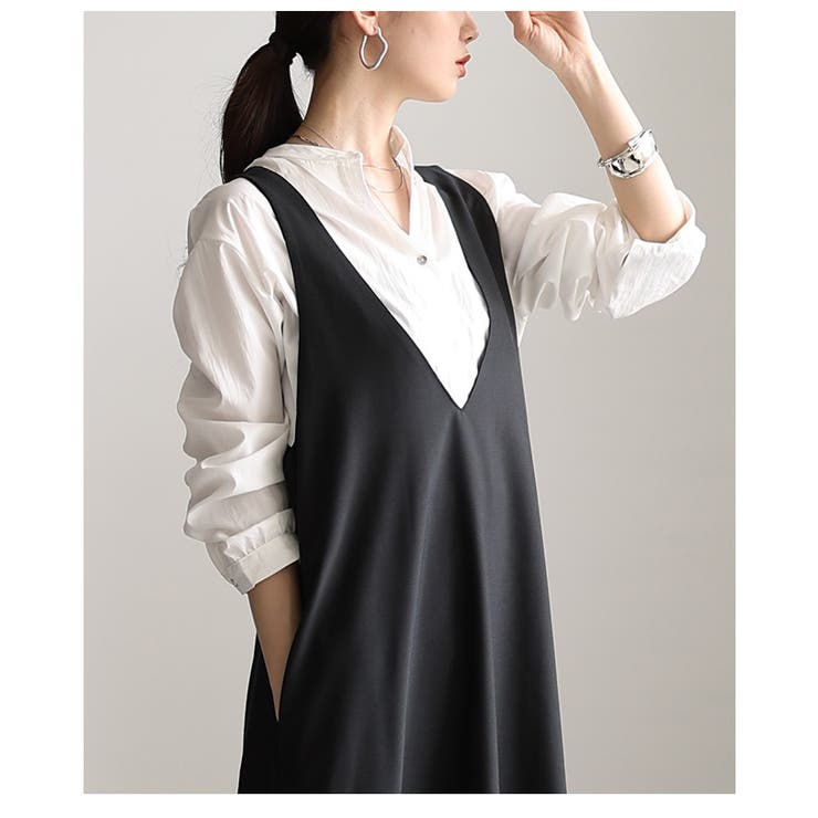 後ろ姿も抜かりないバックロゴ刺繍Vネックジャンパースカート レディース ファッシ… | Sawa a la mode | 詳細画像22 