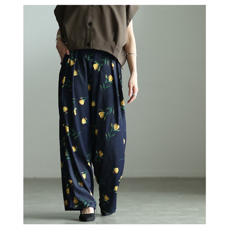 控えめな甘さ引き立つ花柄ハイウエストタックワイドパンツ レディース ファッション | Sawa a la mode | 詳細画像20 