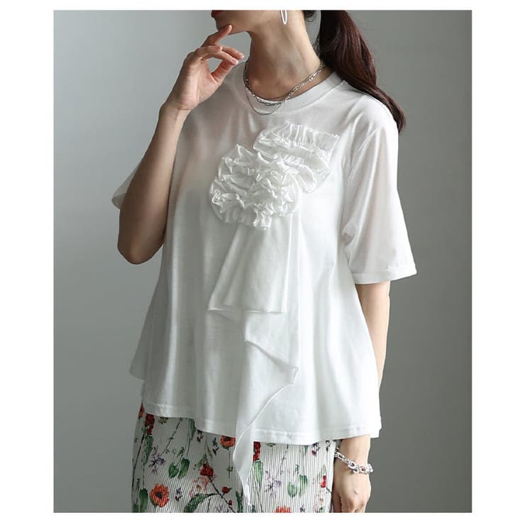 華やかに決まるフラワーアクセントTシャツ レディース トップス | Sawa a la mode | 詳細画像15 
