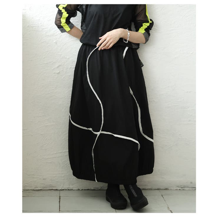 流れる曲線が魅力的なライン柄バルーンスカート レディース ファッション | Sawa a la mode | 詳細画像12 