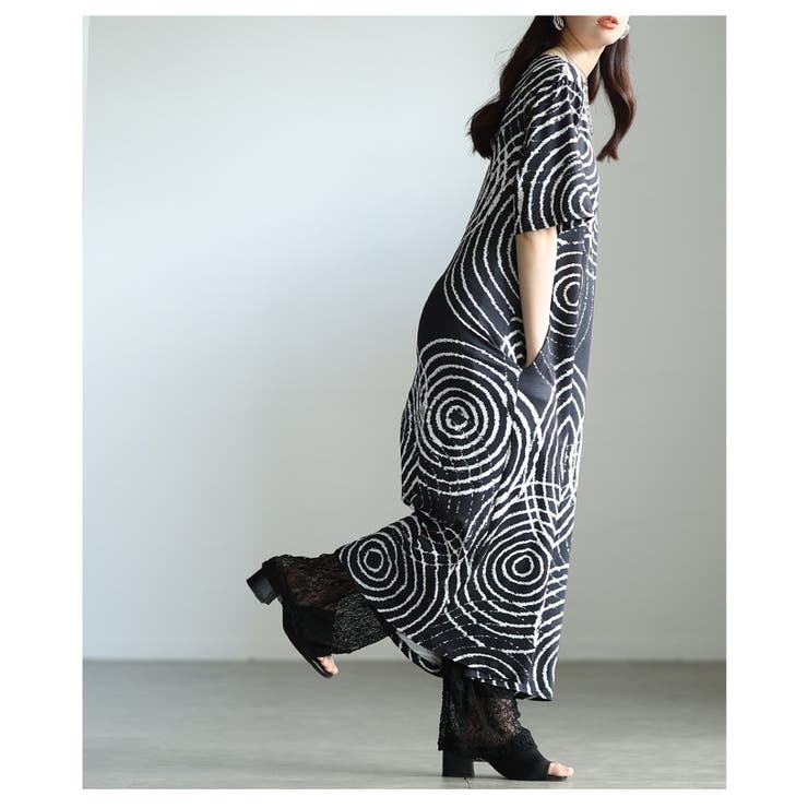 視線をクギ付けにするランダム水玉カットソーワンピース レディース ファッション | Sawa a la mode | 詳細画像9 