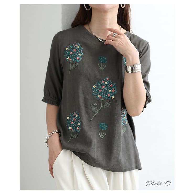 自然体で着映える花刺繍ナチュラルブラウス レディース トップス | Sawa a la mode | 詳細画像2 