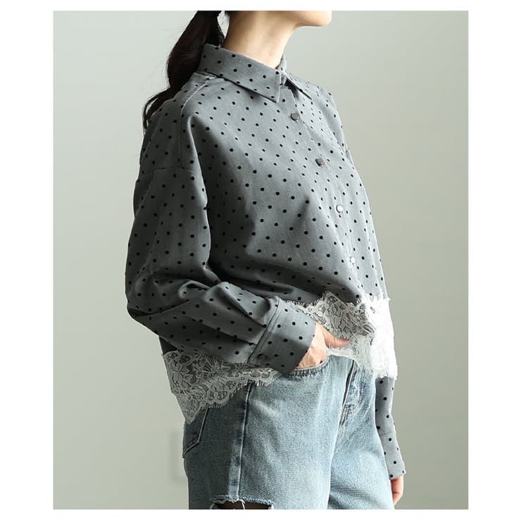 クラシカルに映えるフロッキードット裾レースシャツ レディース トップス | Sawa a la mode | 詳細画像4 
