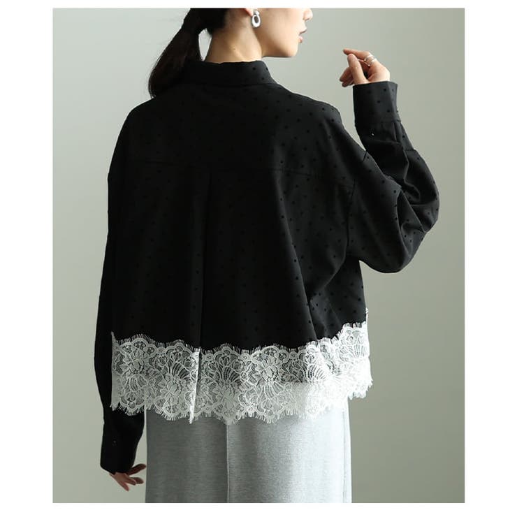 クラシカルに映えるフロッキードット裾レースシャツ レディース トップス | Sawa a la mode | 詳細画像21 