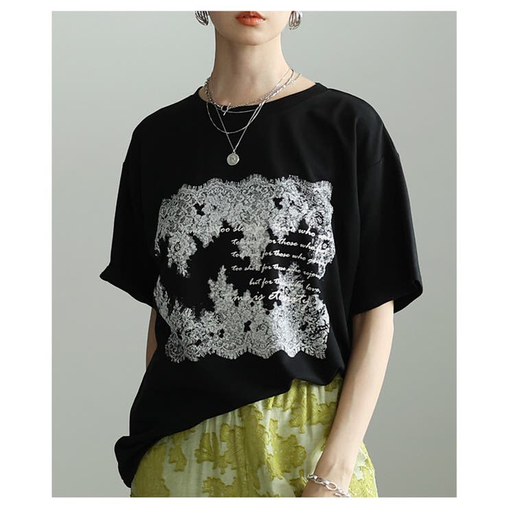 ブラック | リッチに華やぐレース柄フロッキープリントTシャツ レディース ファッション | Sawa a la mode