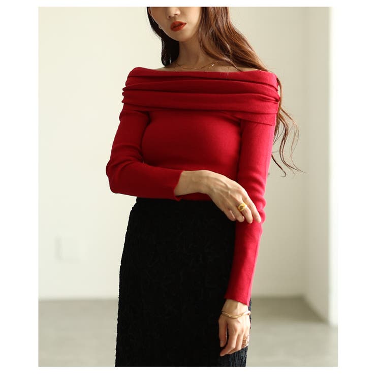 レッド | デコルテ美人へ導くオフショルニットプルオーバー レディース ファッション | Sawa a la mode