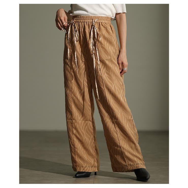 ブラック | 光と影が描くウエストリボンジャガードワイドパンツ レディース ファッション | Sawa a la mode