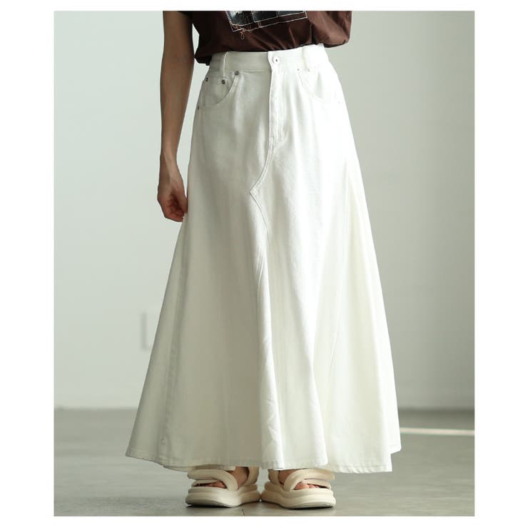 ホワイト | 華やかに揺れるコットンデニムフレアゴアスカート レディース ファッション | Sawa a la mode
