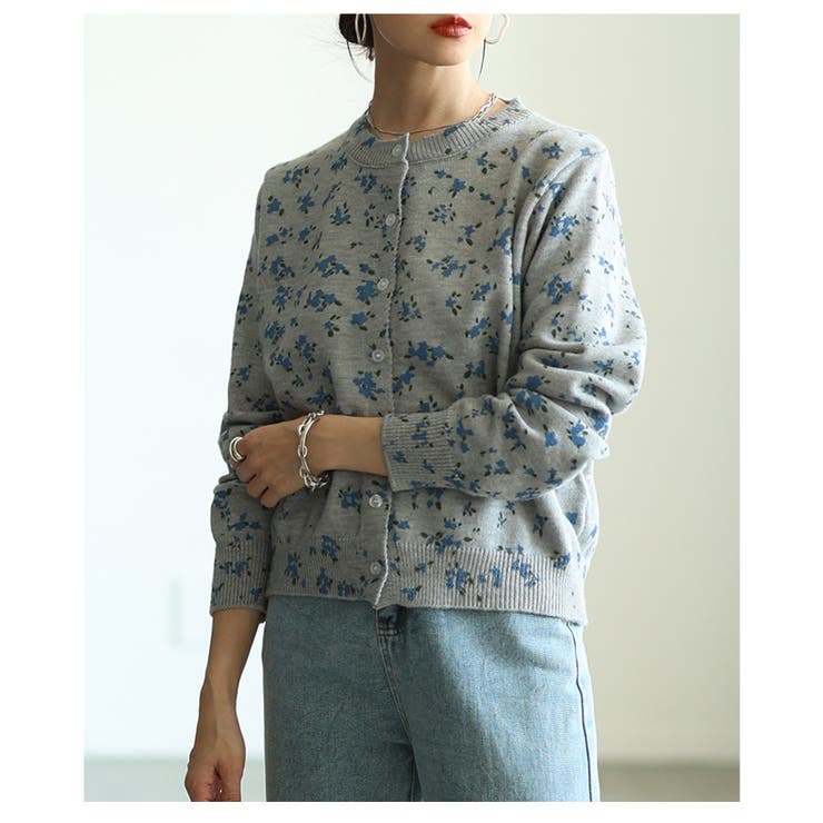 グレー | 愛らしさ感じるフラワープリントニットカーディガン レディース ファッション | Sawa a la mode