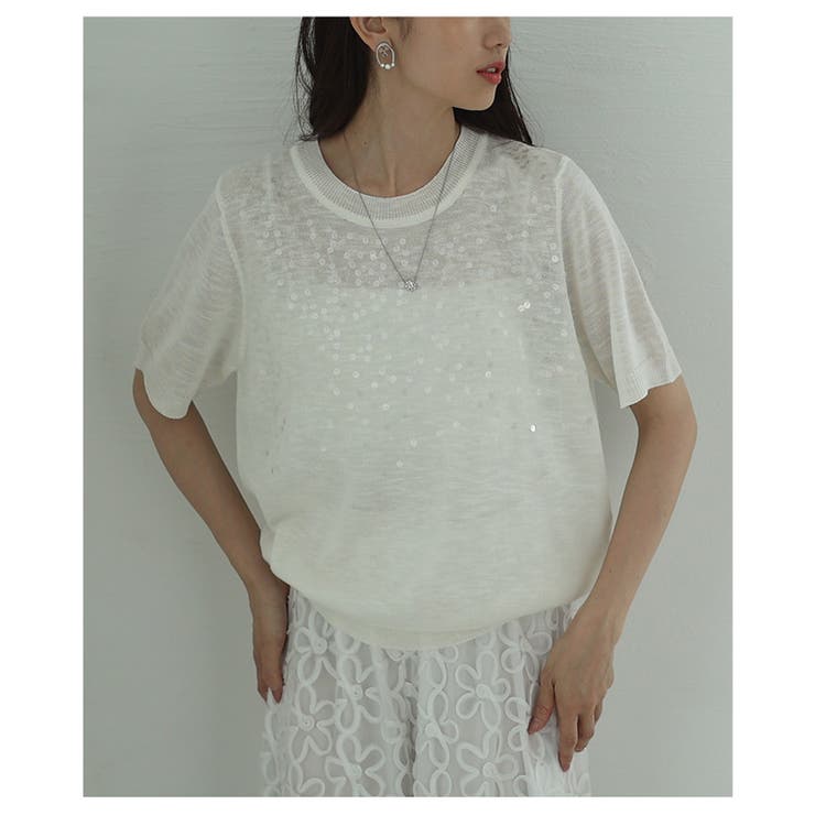 ホワイト | 品のある煌めき放つスパンコールサマーニットトップス レディース ファッション | Sawa a la mode