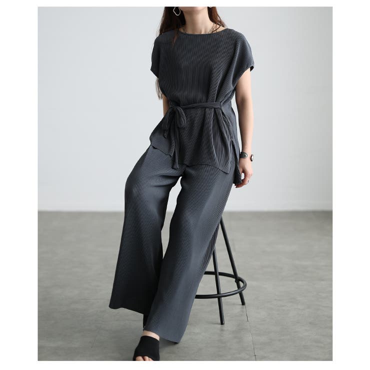 グレー | 着こなし自在なプリーツカットソーセットアップ レディース ファッション | Sawa a la mode