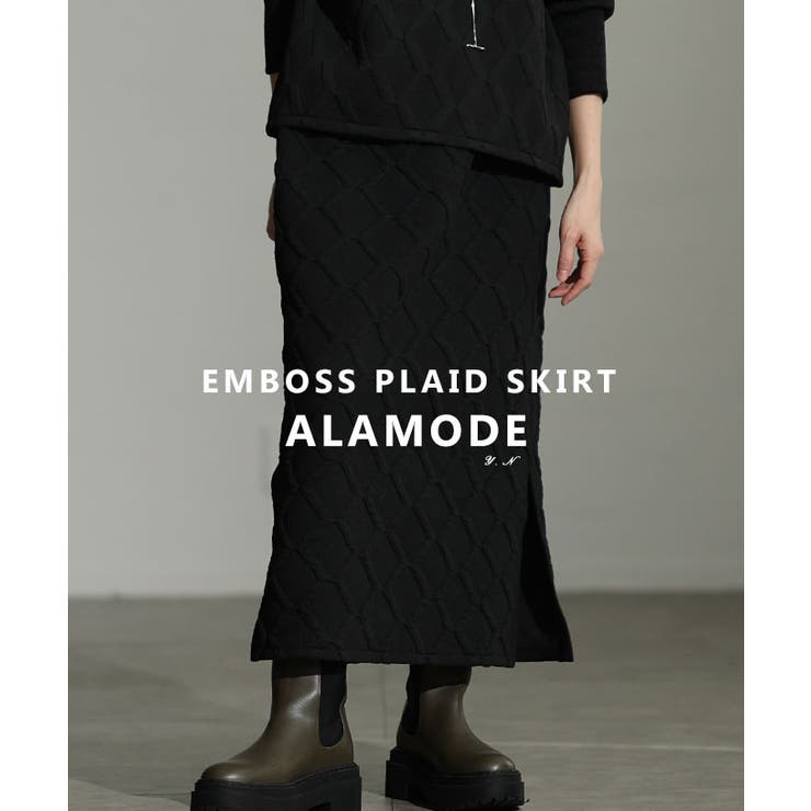 ブラック | 綺麗めモードを纏う格子柄エンボスサイドスリットスカート レディース ファッション | Sawa a la mode