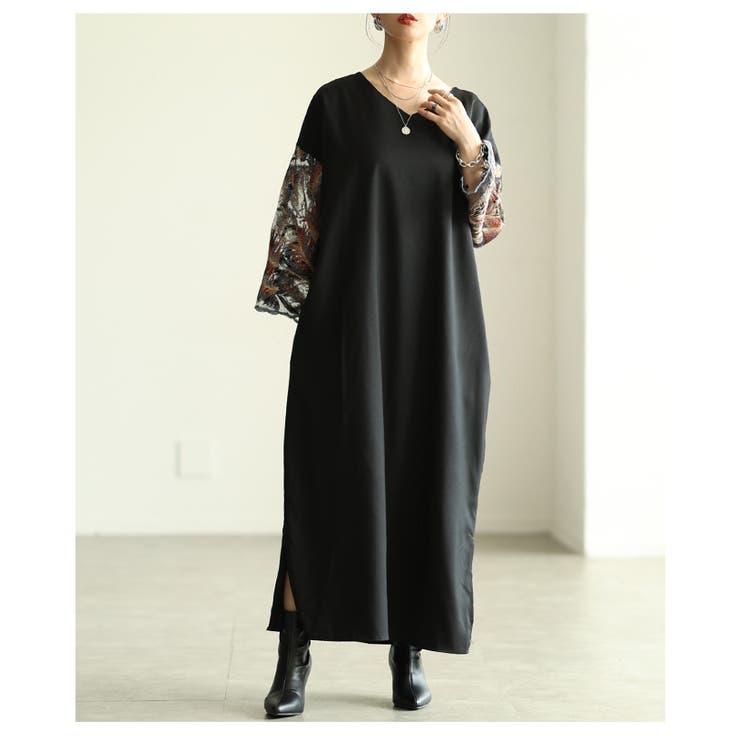 ブラック | ドラマティックに彩るスリーブ刺繍Vネックワンピース レディース ファッション | Sawa a la mode