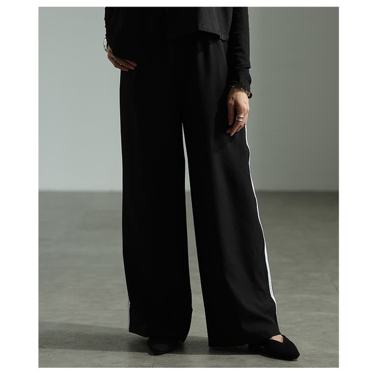 ブラック | 大人スポーティーなサイドラインワイドパンツ レディース ファッション | Sawa a la mode