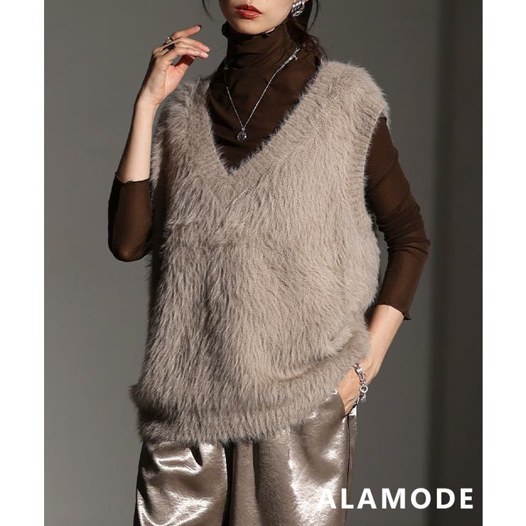 モカ | 秋冬レイヤードを楽しむシャギーニットベスト レディース ファッション | Sawa a la mode