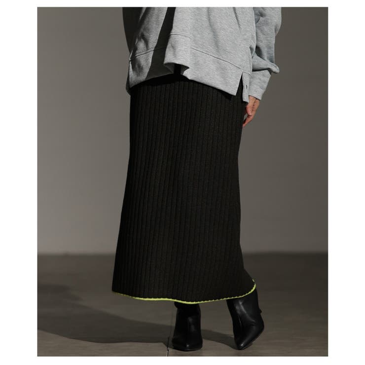 ブラック | 遊び心をひと匙加えたリブニット配色ラインナロースカート レディース ファッション | Sawa a la mode
