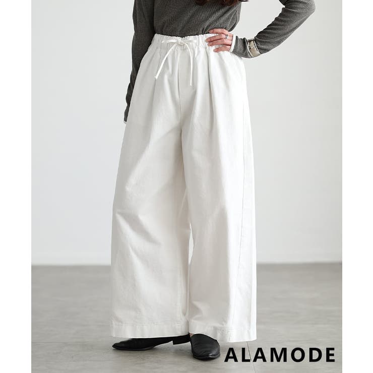 オフホワイト | デイリーに頼れるリラックスワイドストレートデニム レディース ボトムス | Sawa a la mode
