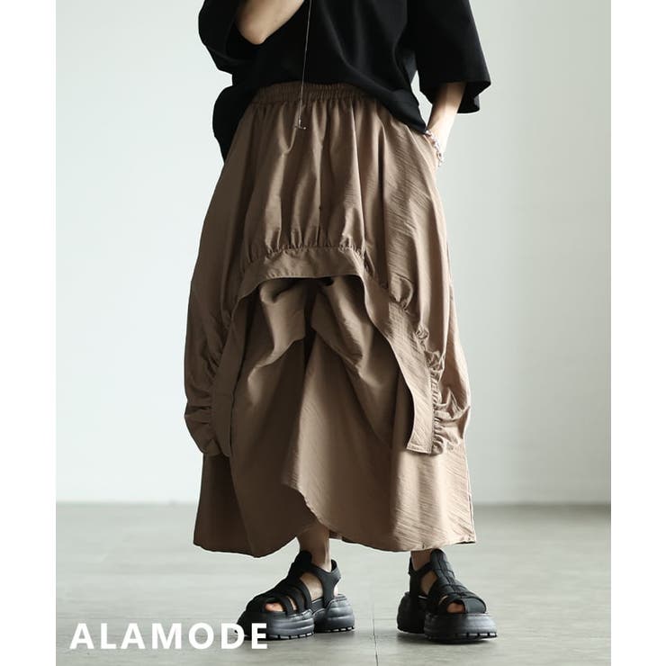 キャメル | ひと癖デザインで差がつくアシンメトリーフレアスカート レディース スカート | Sawa a la mode