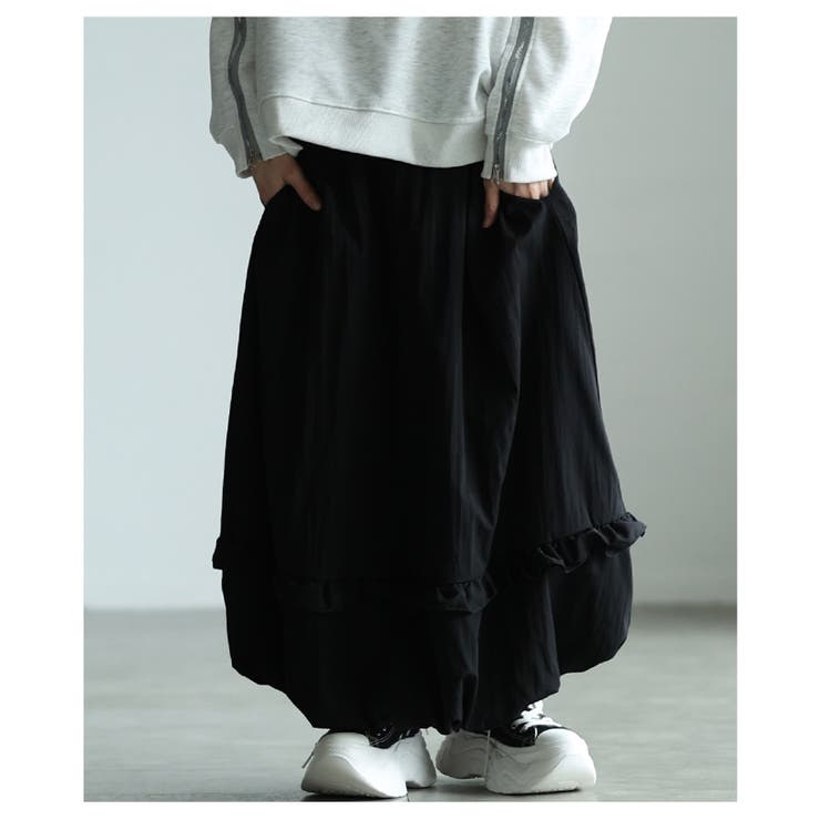 ブラック | 若見えするフリルラインバルーンシルエットスカート レディース ファッション | Sawa a la mode