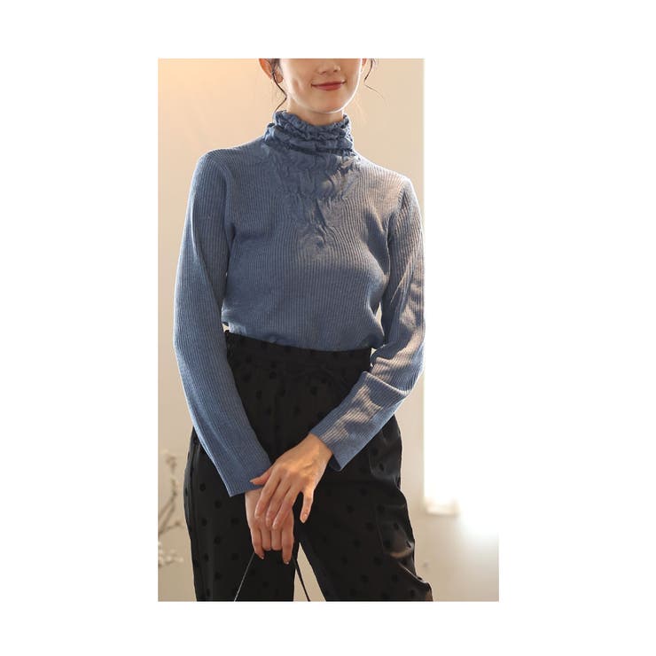 ブルー | くしゅっとシャーリングネックのリブニットトップス レディース ファッション | Sawa a la mode