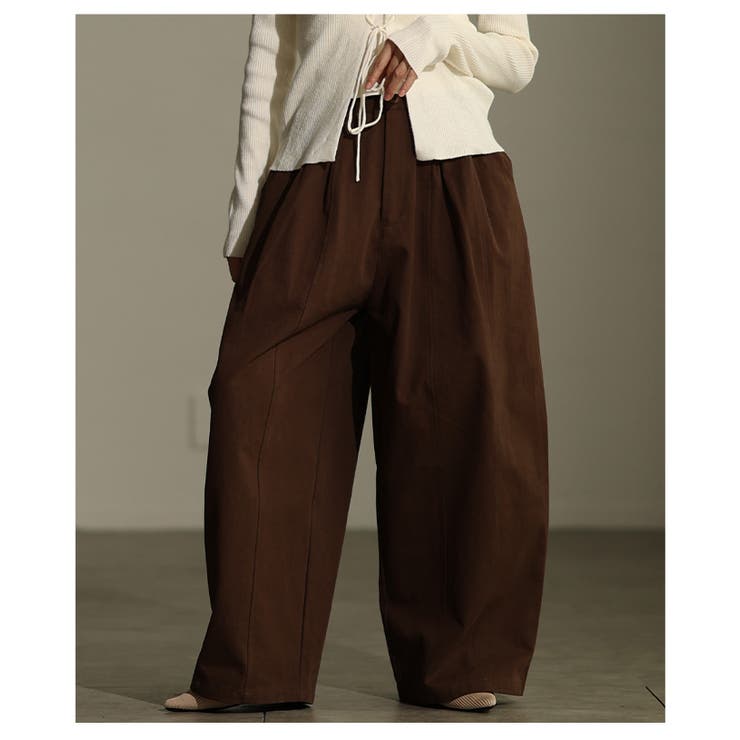 ブラウン | 穿くだけ旬顔スタイルになるタックカーブワイドパンツ レディース ファッション | Sawa a la mode