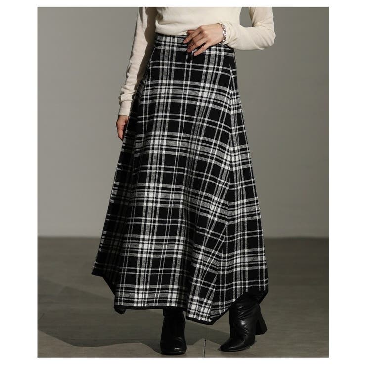 ブラック | 独特な揺らめきを描くタータンチェックニットフレアスカート レディース ファッション | Sawa a la mode