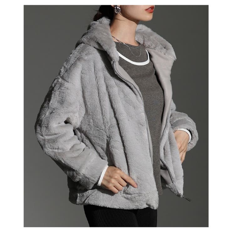 ライトグレー | 触れていたくなるフェイクファージップアップパーカー レディース ファッション | Sawa a la mode