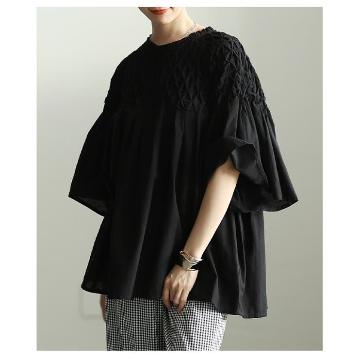ブラック | ふわり広がる立体スクエア刺繍コットンフレアチュニック レディース ファッション | Sawa a la mode