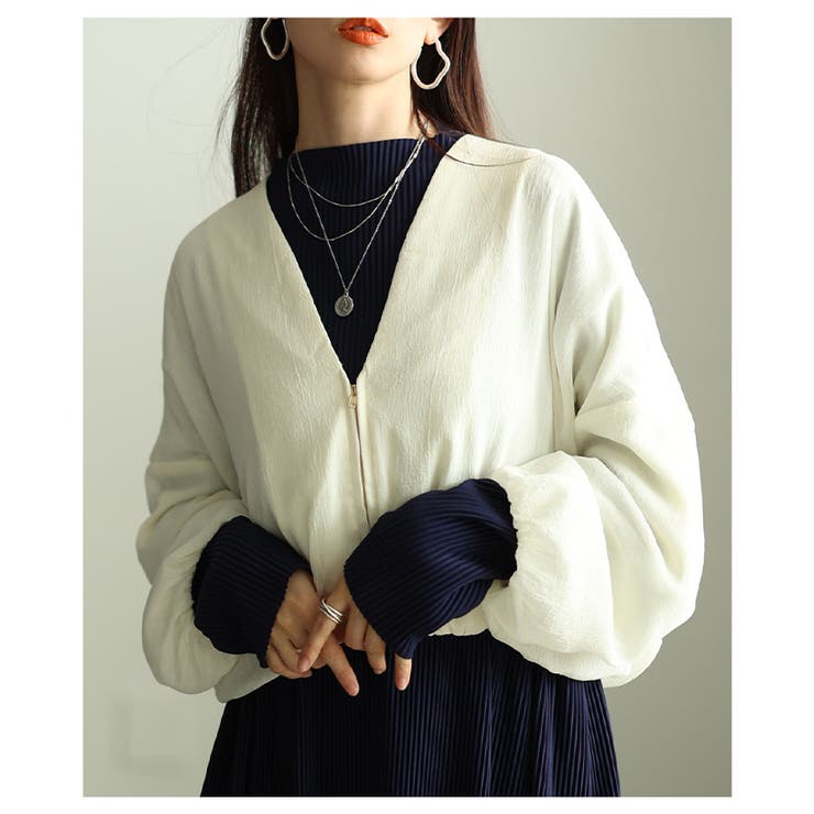 アイボリー | 空気を纏う軽やかなボリューム袖ショートライトブルゾン レディース ファッション | Sawa a la mode