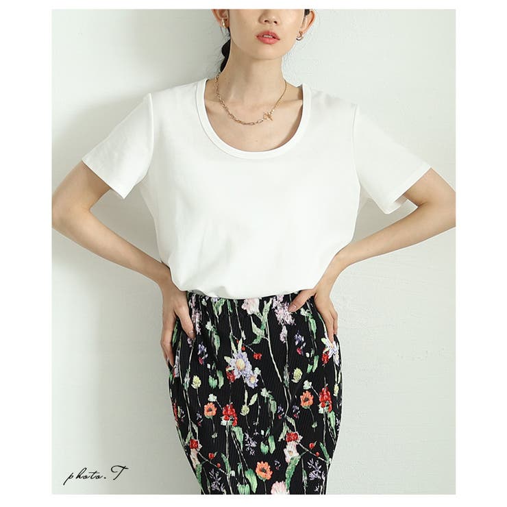 ホワイト | 着るだけで美人見えなシルクタッチコットンUネックTシャツ レディース ファッショ… | Sawa a la mode