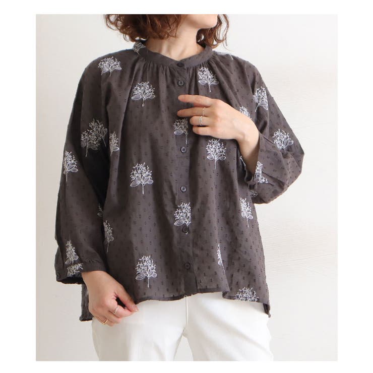 北欧風ボタニカル刺繍のコットンブラウス トップス レディース 品番 Slmw Sawa A La Mode サワアラモード のレディースファッション通販 Shoplist ショップリスト