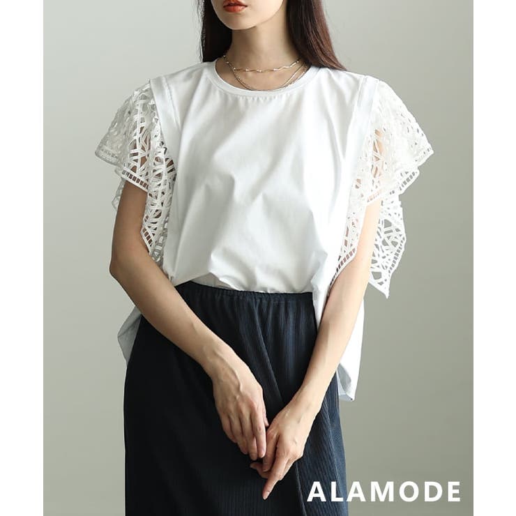 ホワイト | さりげなく華やぎを添えるレーススリーブプルオーバー レディース トップス | Sawa a la mode