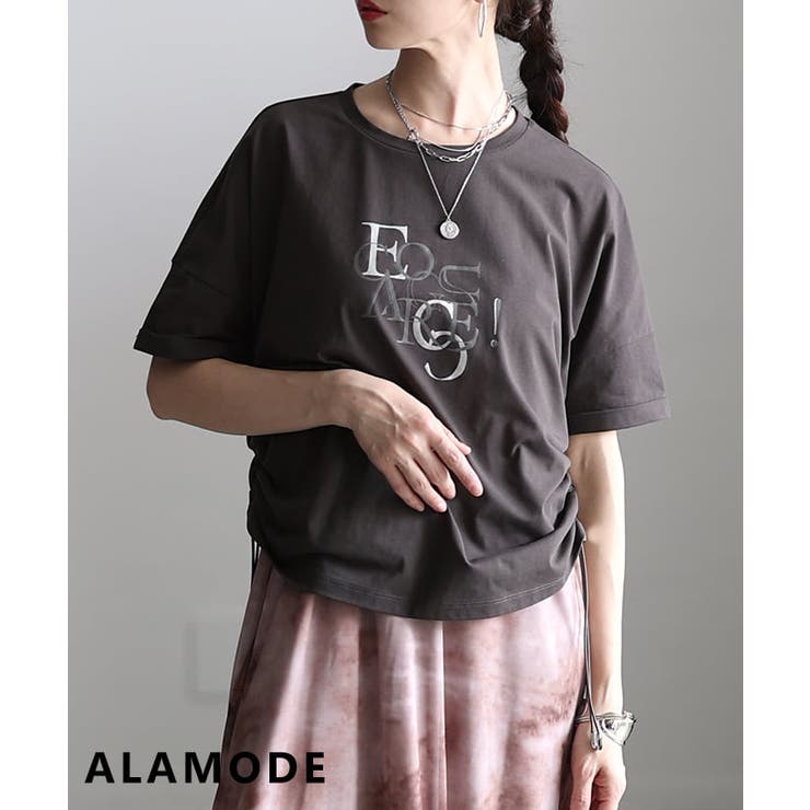 チャコール | シルエットを自在に操るサイドドロストロゴTシャツ レディース トップス | Sawa a la mode