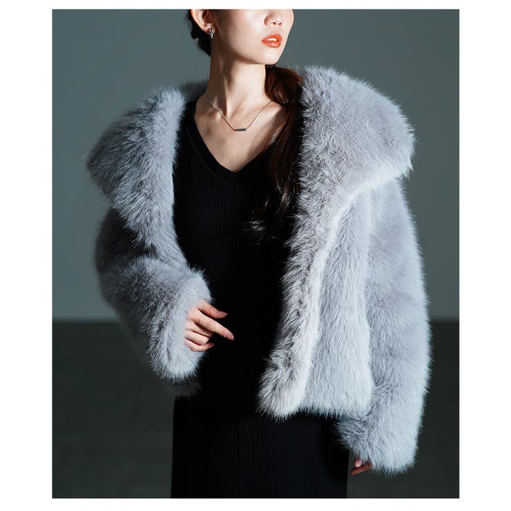 ブルー | 羽織るだけで雰囲気が上がるフェイクファージャケット レディース ファッション | Sawa a la mode