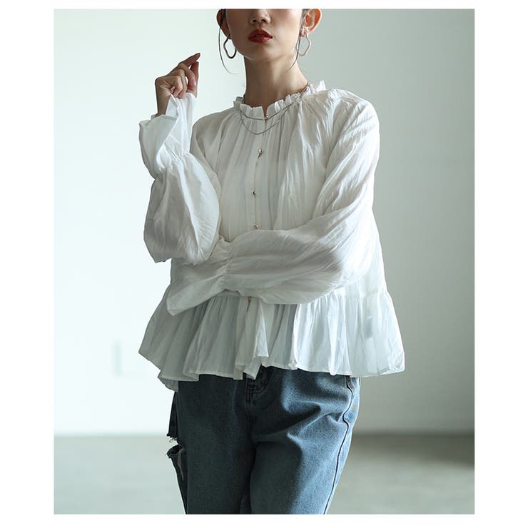 ホワイト | 前後で楽しめる2wayシャーリングペプラムブラウス レディース ファッション | Sawa a la mode