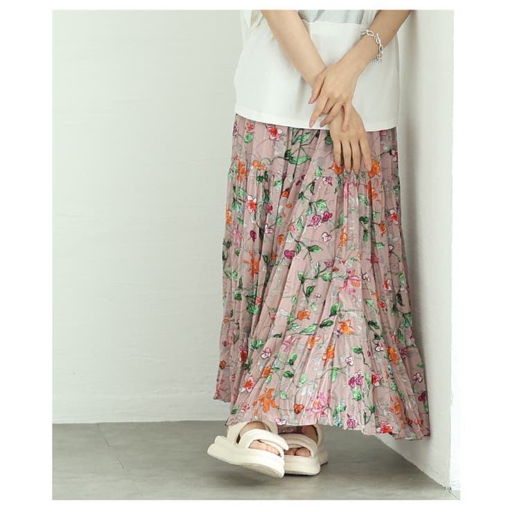 ピンク | ロマンティックな花の世界が広がるティアードシフォンスカート レディース ファッシ… | Sawa a la mode
