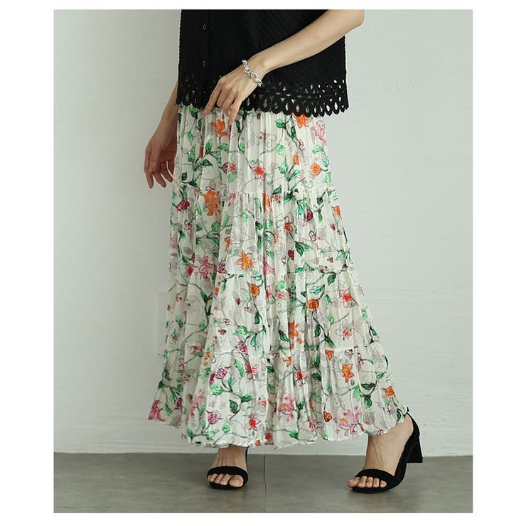 ホワイト | ロマンティックな花の世界が広がるティアードシフォンスカート レディース ファッシ… | Sawa a la mode