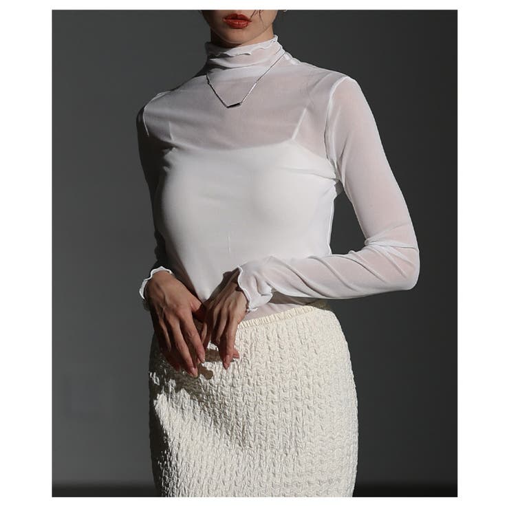 ホワイト | 着こなしの幅が広がるメッシュシアートップス レディース ファッション | Sawa a la mode